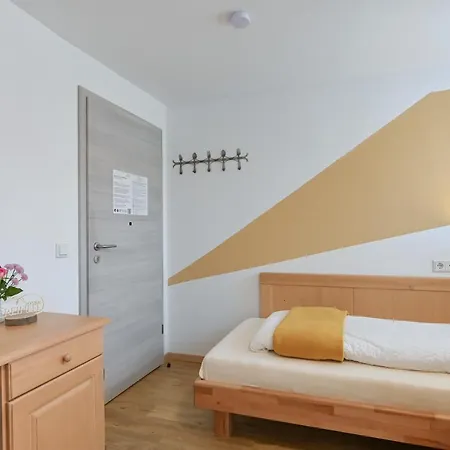 Freiheit プフロンテン