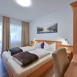 Freiheit 3* פפרונטן